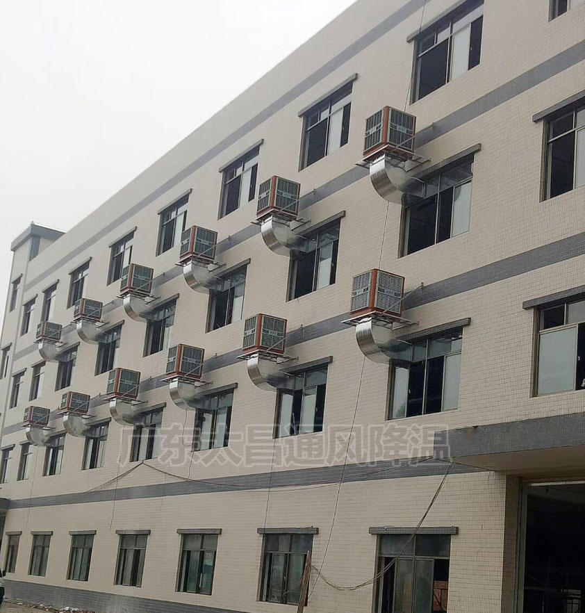 潤東方環(huán)保空調(diào) 實力打造省電廠房通風(fēng)降溫