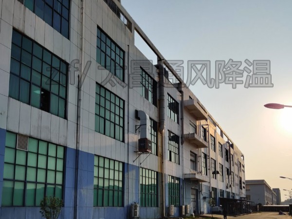 為什么環(huán)?？照{(diào)是廠房降溫常用設(shè)備呢？